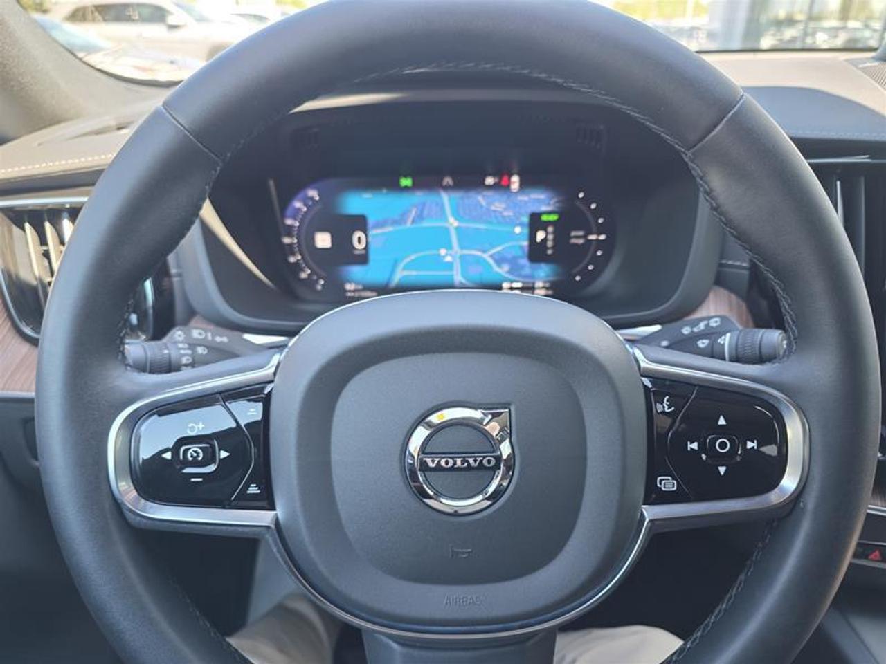 2023 Volvo XC60 Recharge Ultimate - Dark W/Winter wheel pkg Photo
