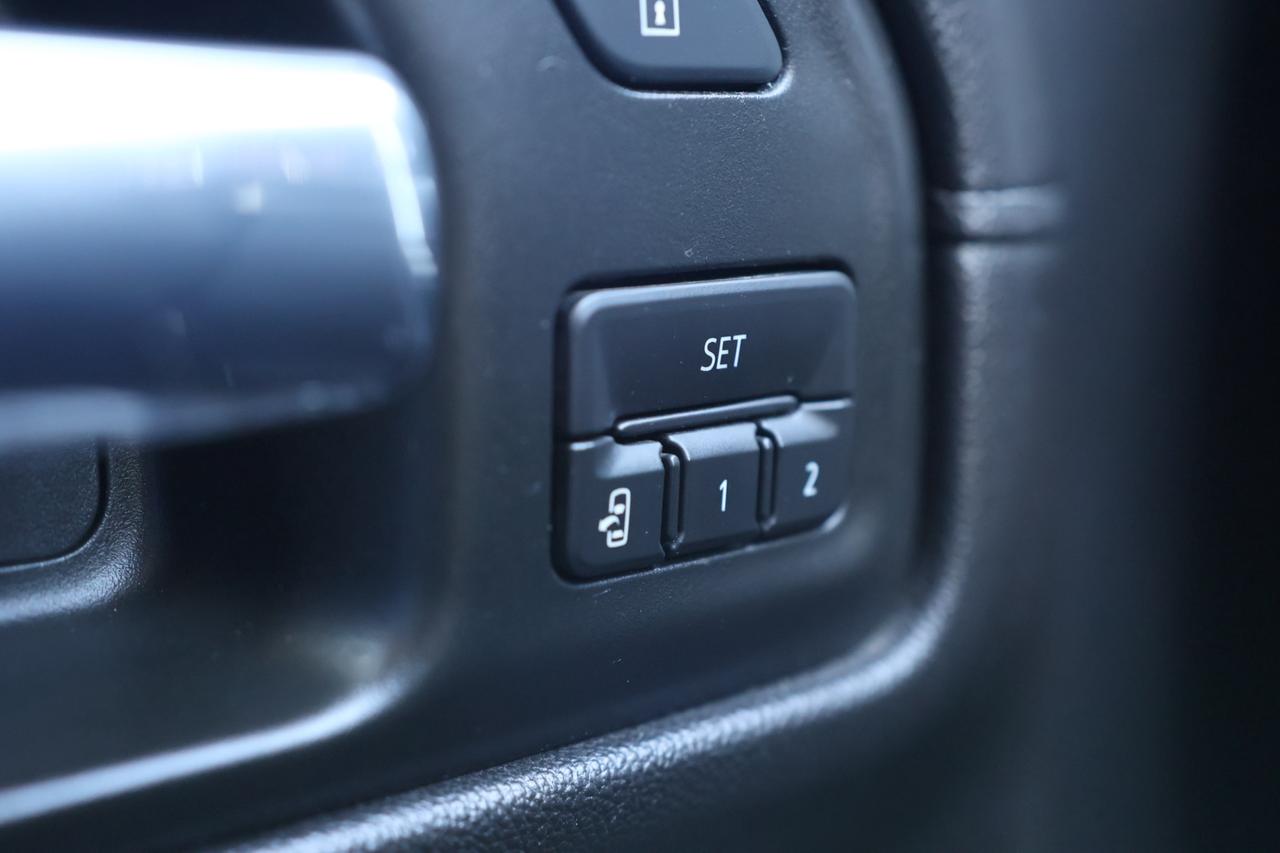 2019 GMC Sierra 1500 DENALI-5.3L-4WD-CREW CAB-R STARTER/360CAM/NAV/ADAP Photo