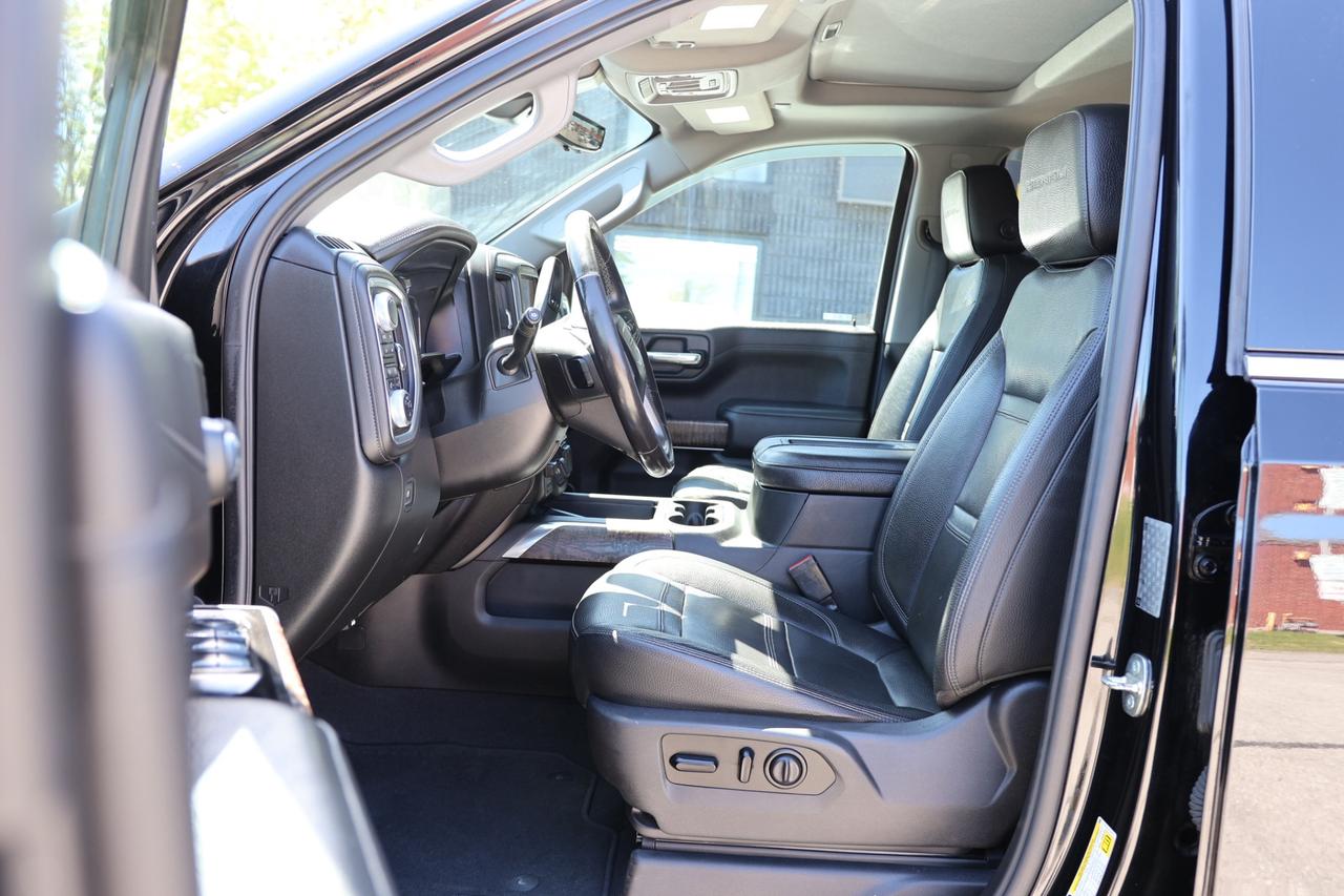 2019 GMC Sierra 1500 DENALI-5.3L-4WD-CREW CAB-R STARTER/360CAM/NAV/ADAP Photo