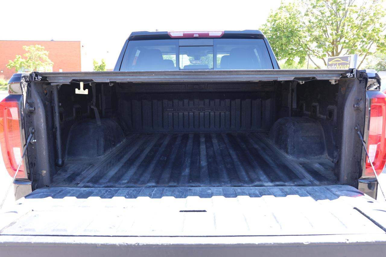 2019 GMC Sierra 1500 DENALI-5.3L-4WD-CREW CAB-R STARTER/360CAM/NAV/ADAP Photo