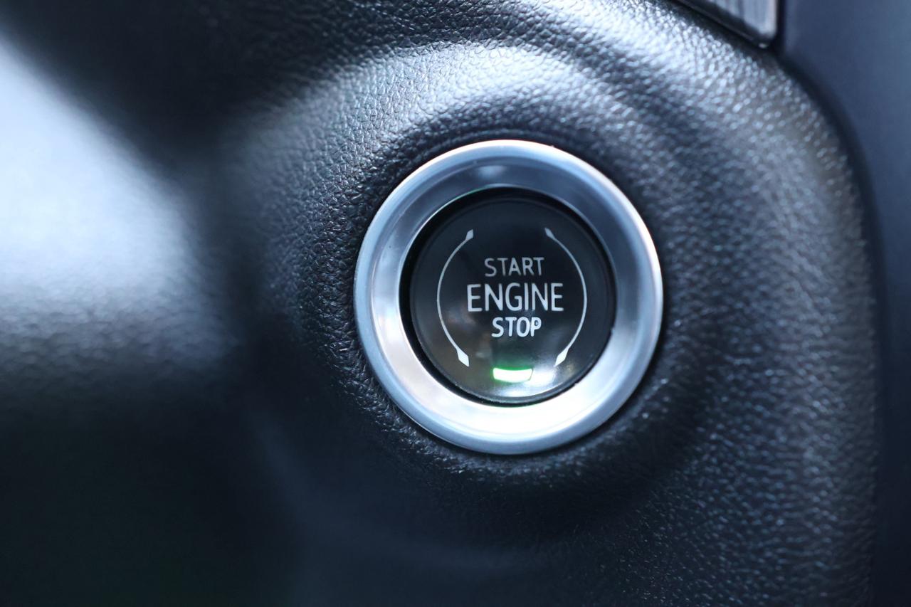 2019 GMC Sierra 1500 DENALI-5.3L-4WD-CREW CAB-R STARTER/360CAM/NAV/ADAP Photo