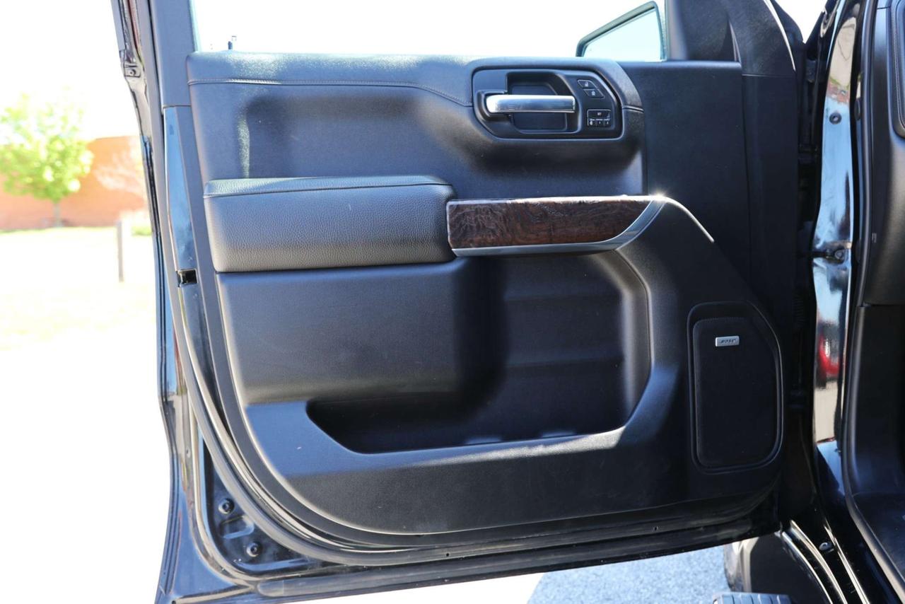 2019 GMC Sierra 1500 DENALI-5.3L-4WD-CREW CAB-R STARTER/360CAM/NAV/ADAPT CRUISE/BLIS/LANE ASSIST/HUD/LEATHER/H&C SEATS/SUNROOF/BLUETOOTH/BOSE/ Photo