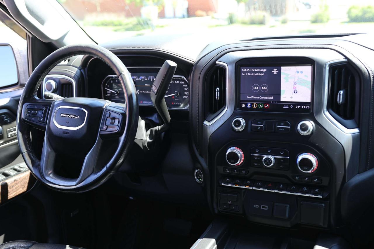 2019 GMC Sierra 1500 DENALI-5.3L-4WD-CREW CAB-R STARTER/360CAM/NAV/ADAPT CRUISE/BLIS/LANE ASSIST/HUD/LEATHER/H&C SEATS/SUNROOF/BLUETOOTH/BOSE/ Photo