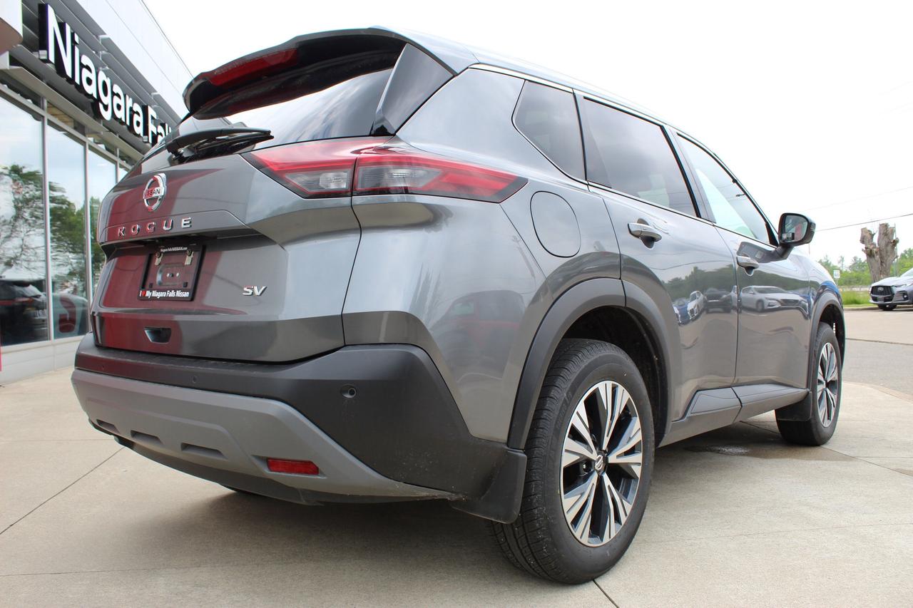 2021 Nissan Rogue SV Photo