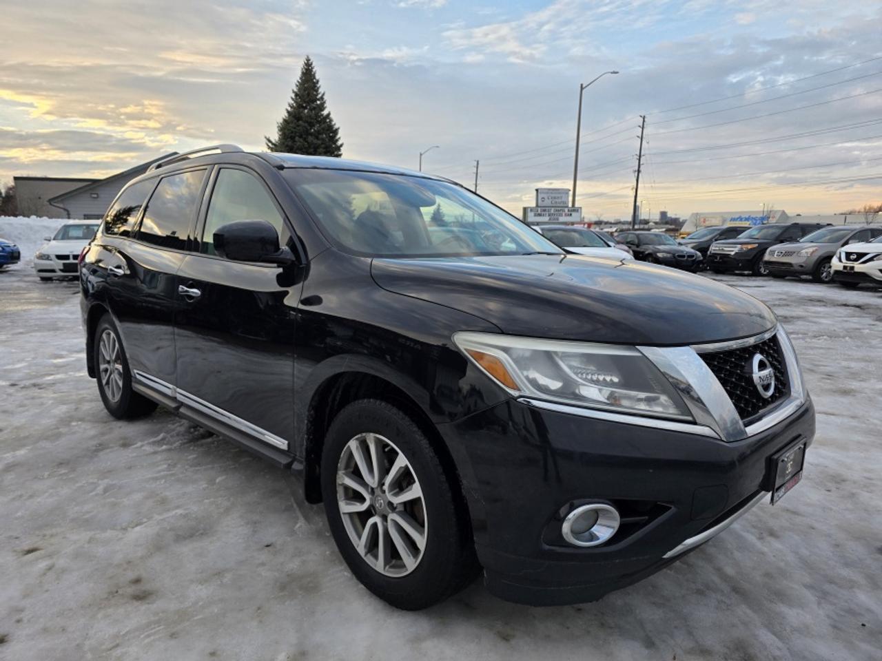 2015 Nissan Pathfinder **CERTIFIED** S AWD Photo