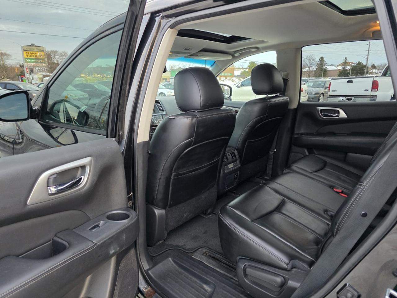 2015 Nissan Pathfinder **CERTIFIED** S AWD Photo