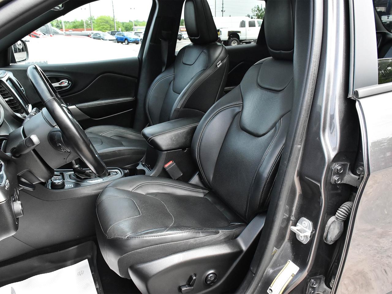2021 Jeep Cherokee Altitude Photo