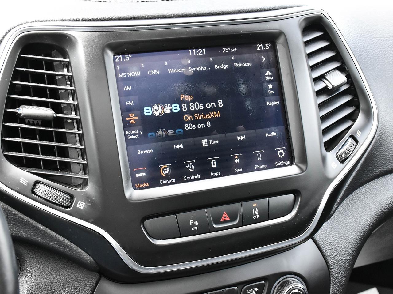 2021 Jeep Cherokee Altitude Photo