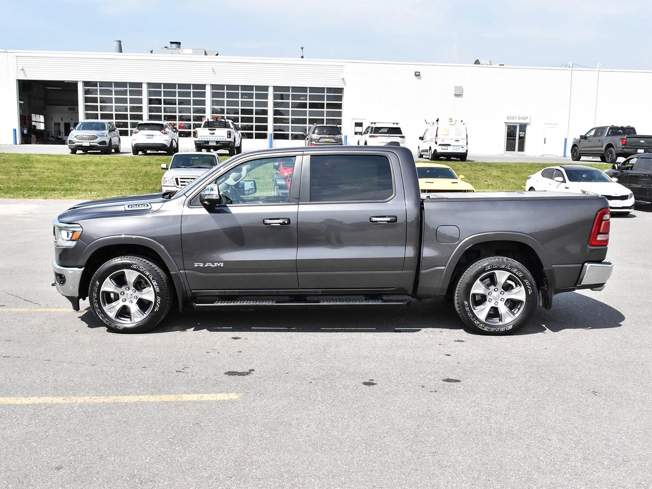 2022 RAM 1500 Laramie Photo