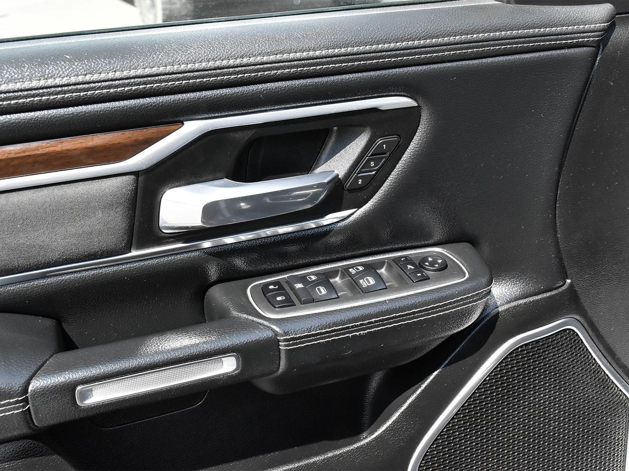 2022 RAM 1500 Laramie Photo