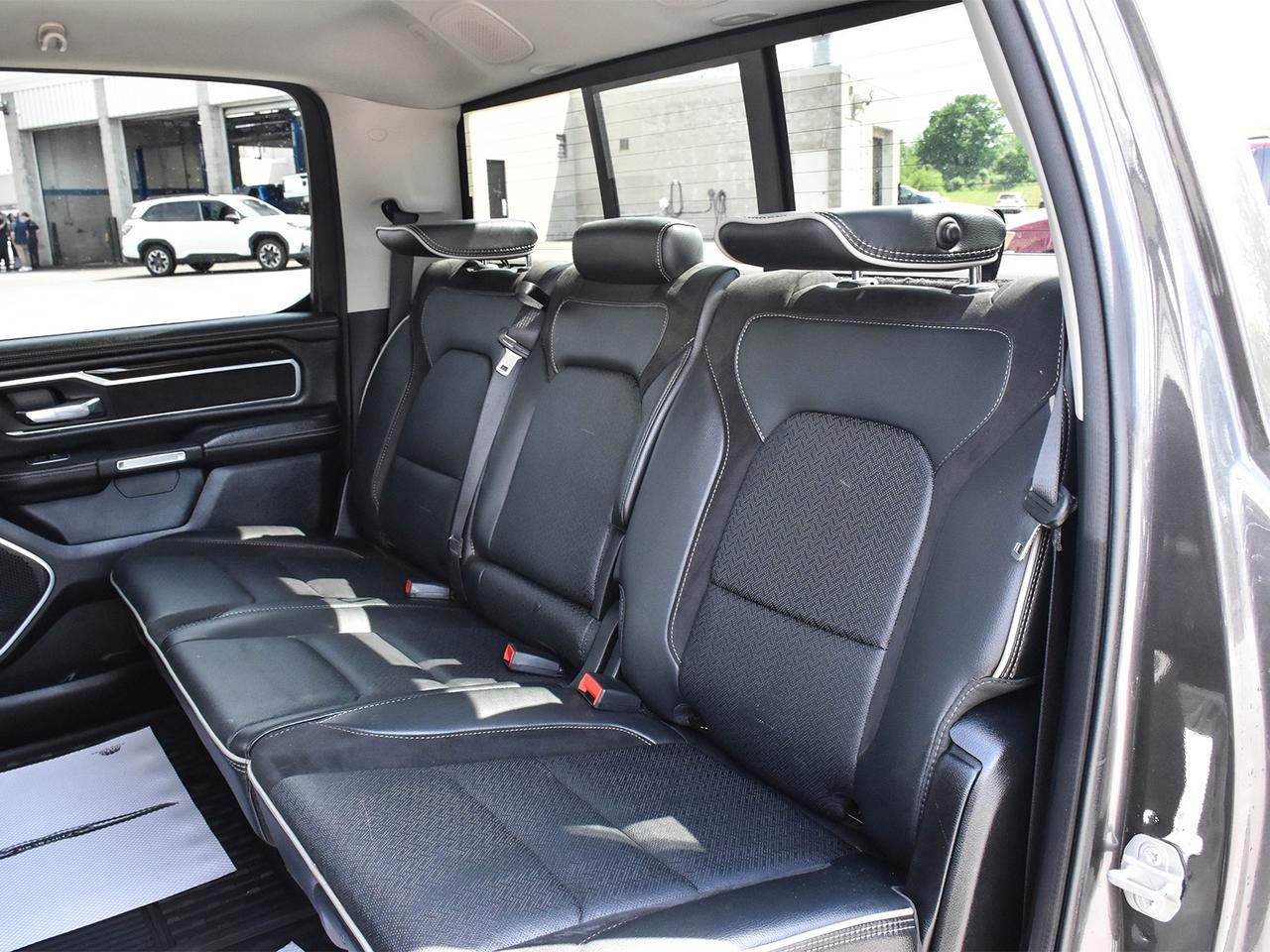 2022 RAM 1500 Laramie Photo