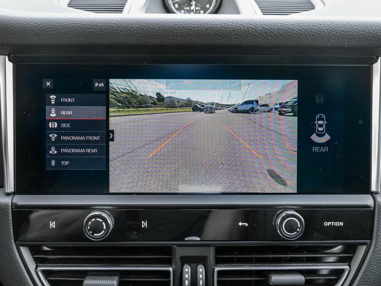 2023 Porsche Macan Premium Plus Package   Panoramic Roof System Photo