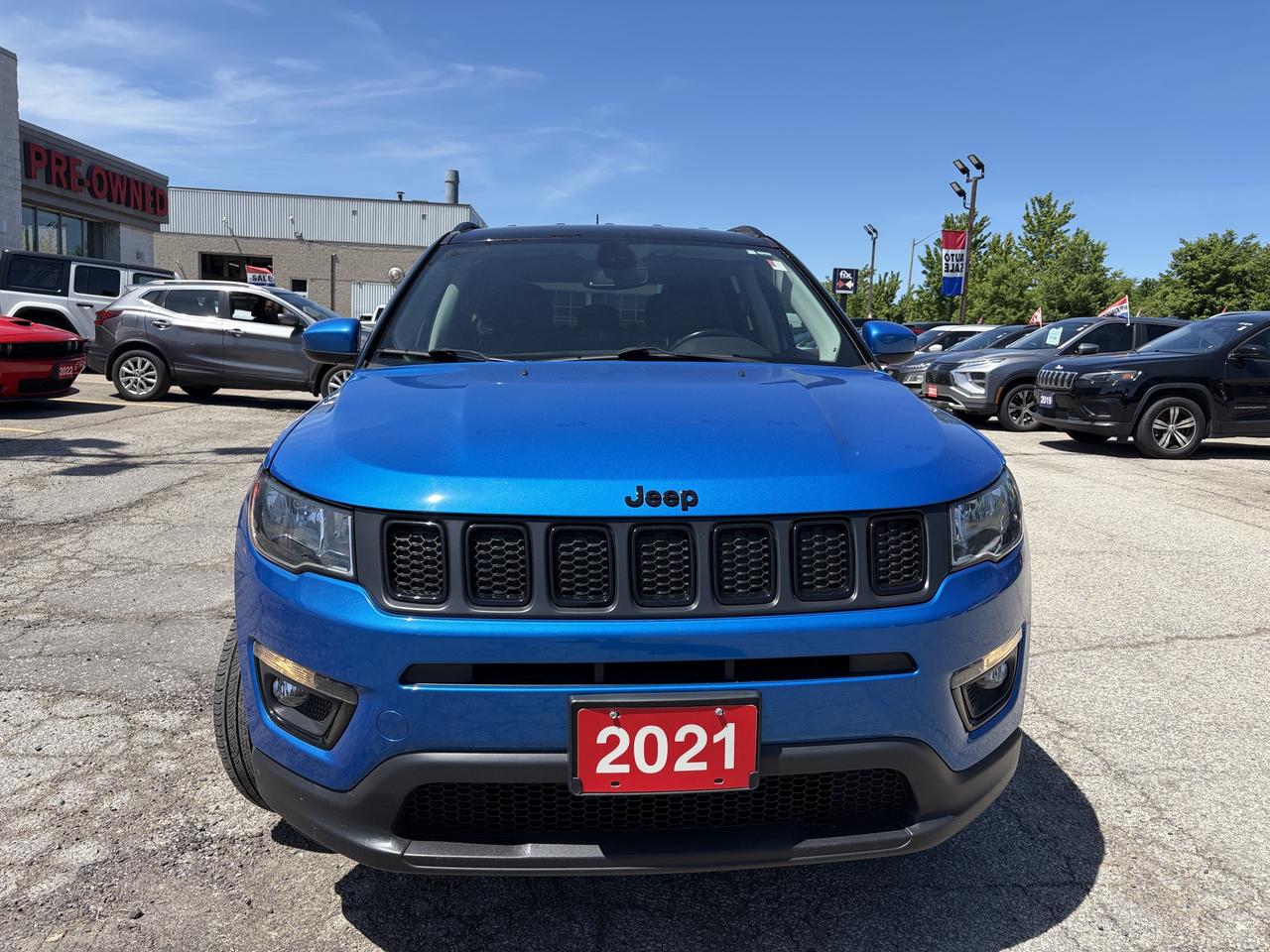 2021 Jeep Compass Altitude 4x4 w/Power Liftgate, NAV, Leather Photo