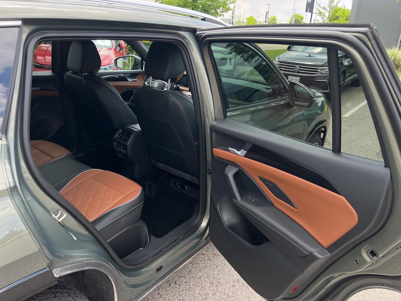 2026 Volkswagen Tiguan Highline Turbo R-Line 4MOTION Photo