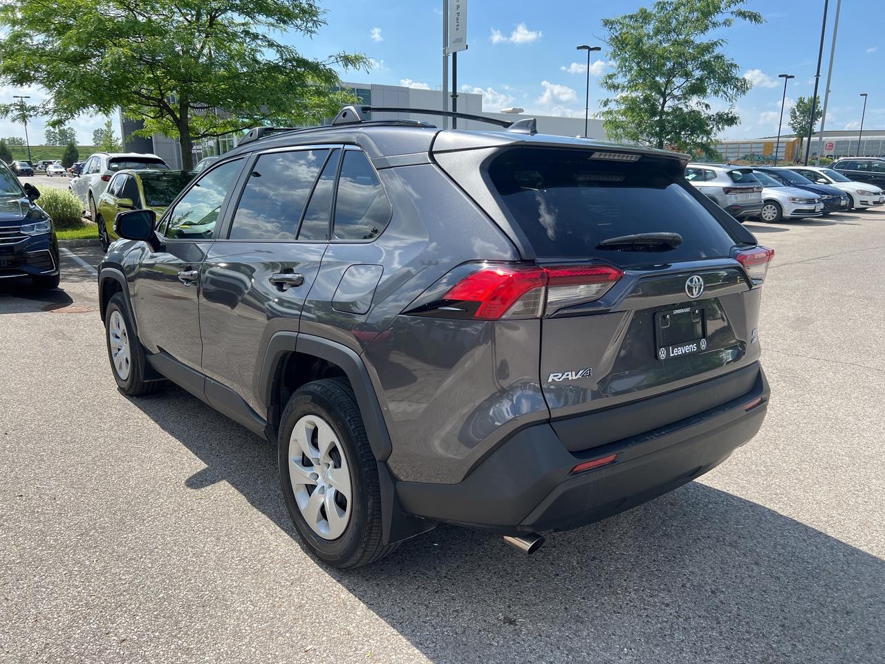2019 Toyota RAV4 AWD LE Photo