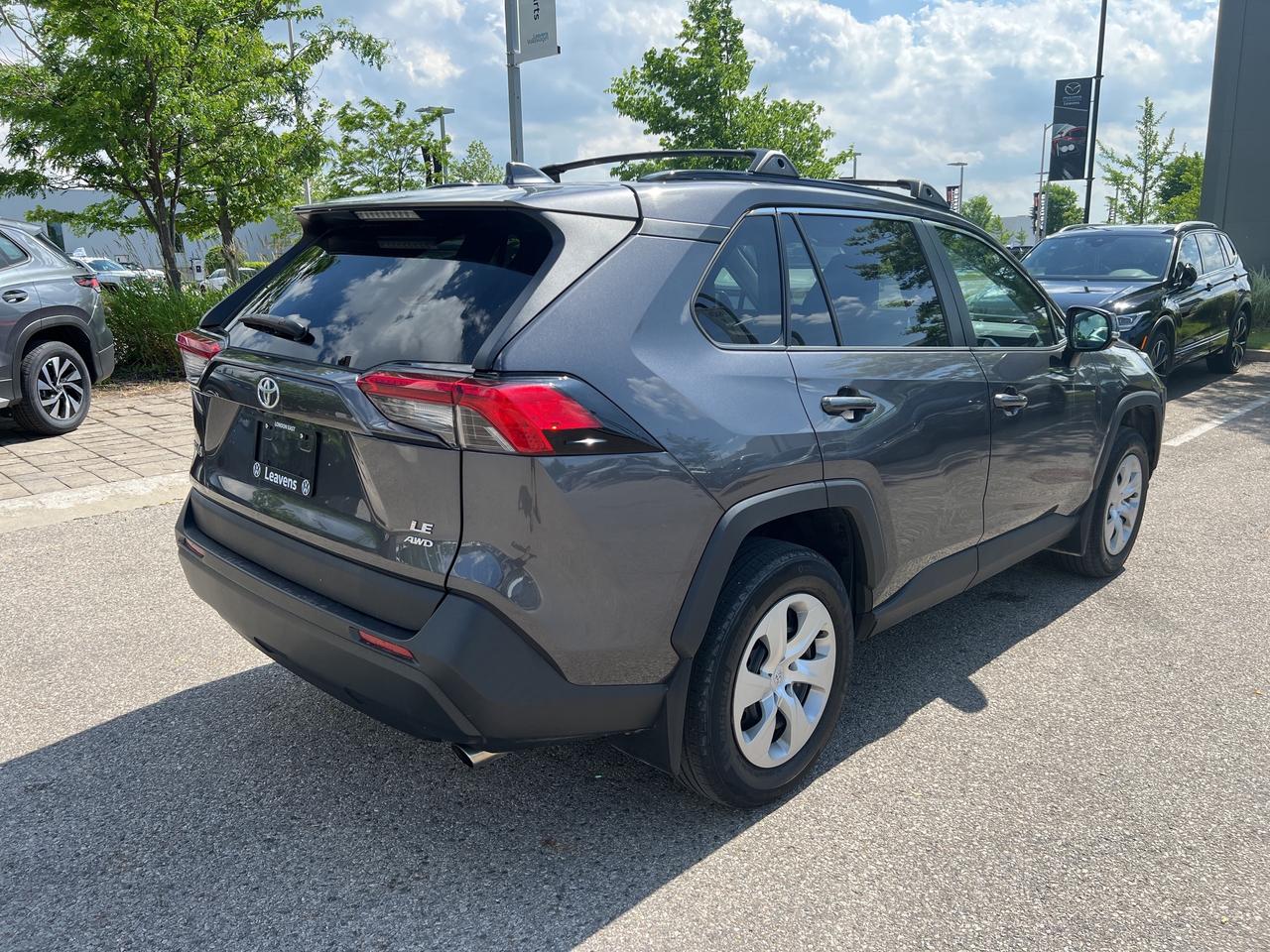 2019 Toyota RAV4 AWD LE Photo