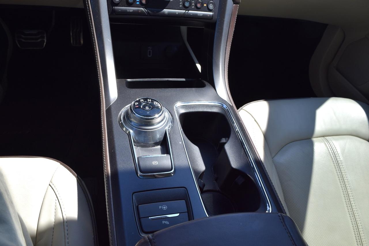 2017 Ford Fusion Platinum AWD Leather Sunroof Navi Photo