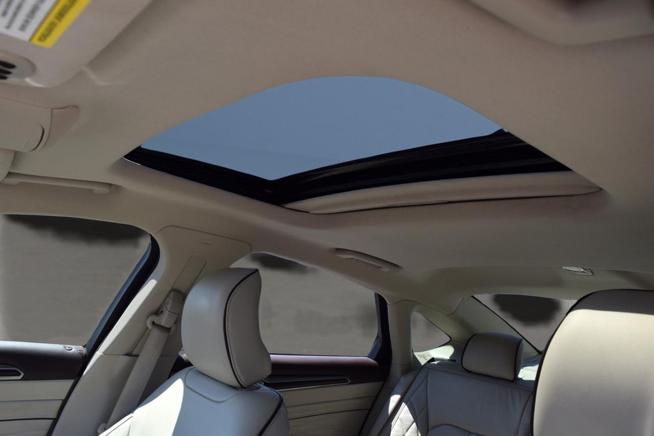 2017 Ford Fusion Platinum AWD Leather Sunroof Navi Photo