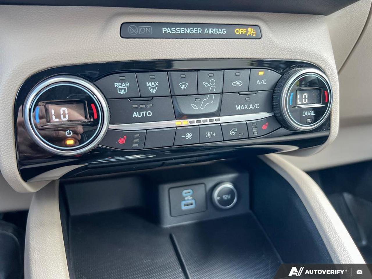 2021 Ford Escape SEL   301A   PANO ROOF   HTD STEER WHEEL Photo