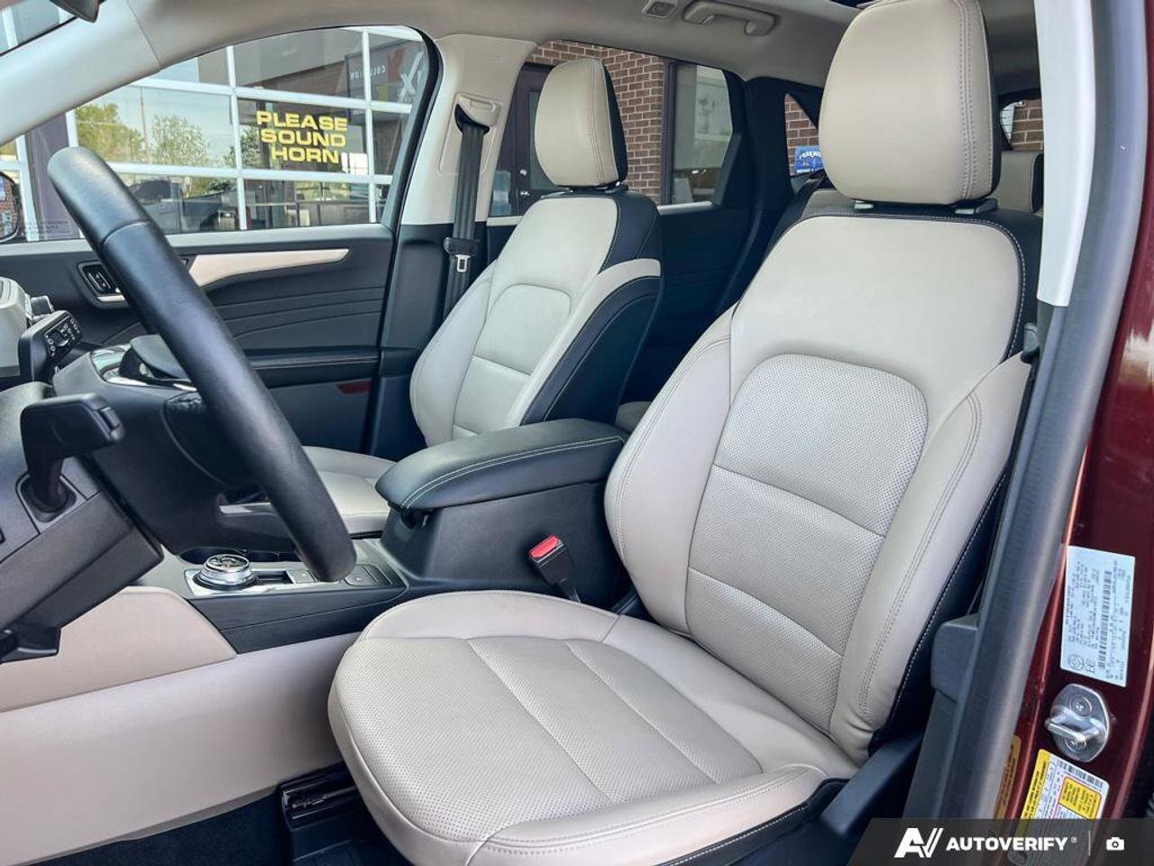 2021 Ford Escape SEL   301A   PANO ROOF   HTD STEER WHEEL Photo
