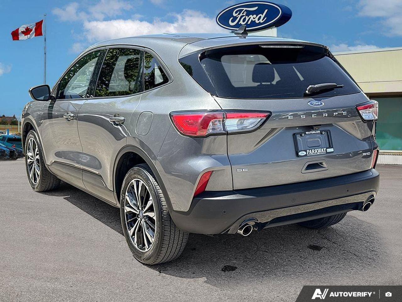 2022 Ford Escape SE   200A   COLD WEATHER PACKAGE   SE SPORT Photo