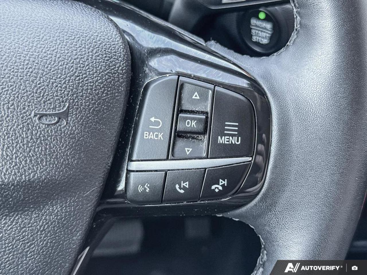 2022 Ford Escape SE   200A   COLD WEATHER PACKAGE   SE SPORT Photo