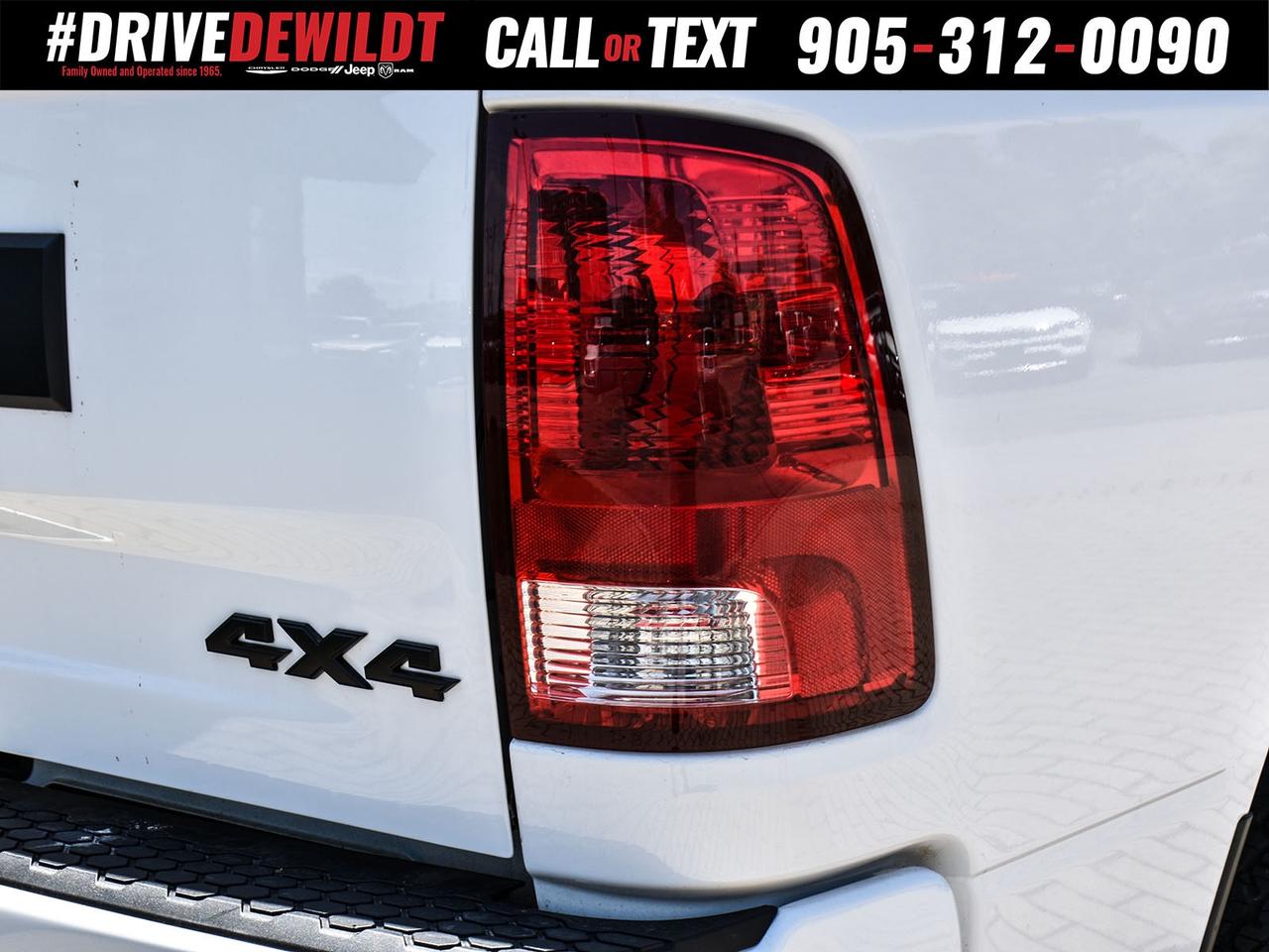 2021 RAM 1500 Classic EXPRESS   HEMI ENGINE   HEATED SEATS + WHEEL Photo