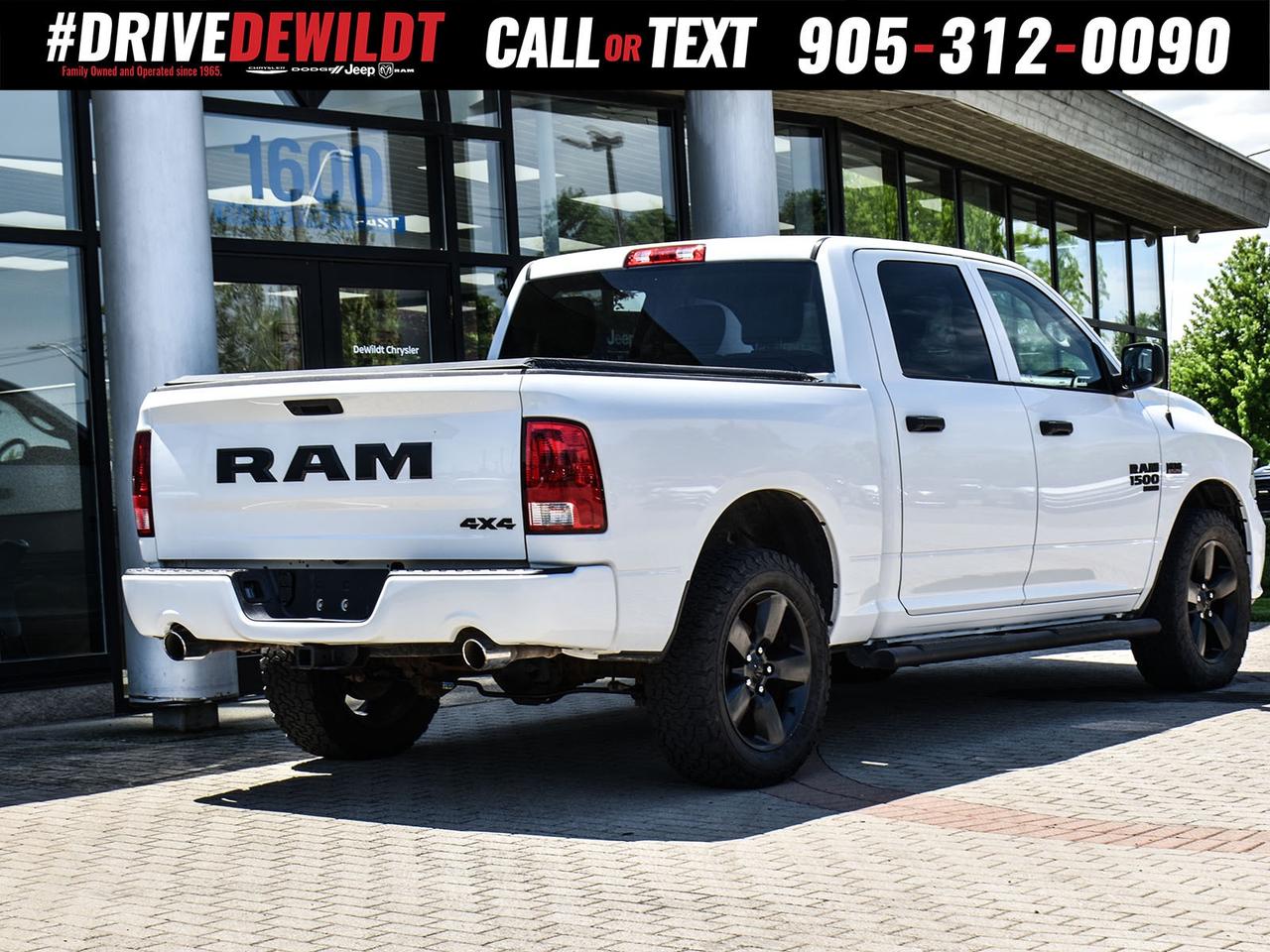 2021 RAM 1500 Classic EXPRESS   HEMI ENGINE   HEATED SEATS + WHEEL Photo