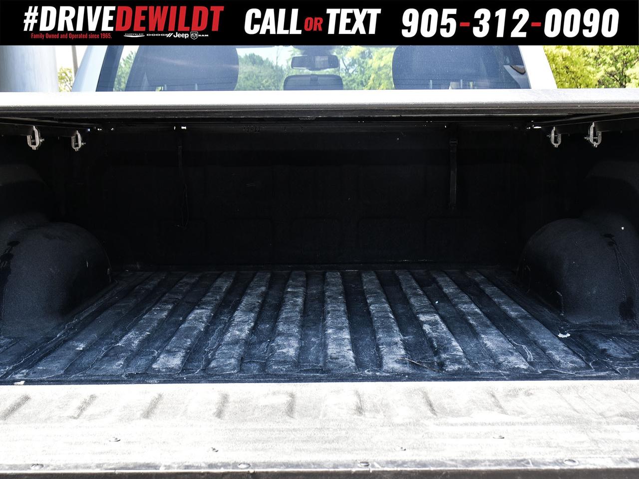 2021 RAM 1500 Classic EXPRESS   HEMI ENGINE   HEATED SEATS + WHEEL Photo