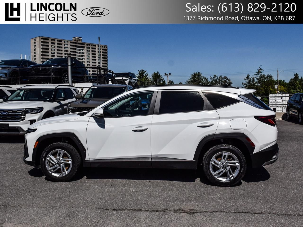 2025 Hyundai Tucson  Photo2