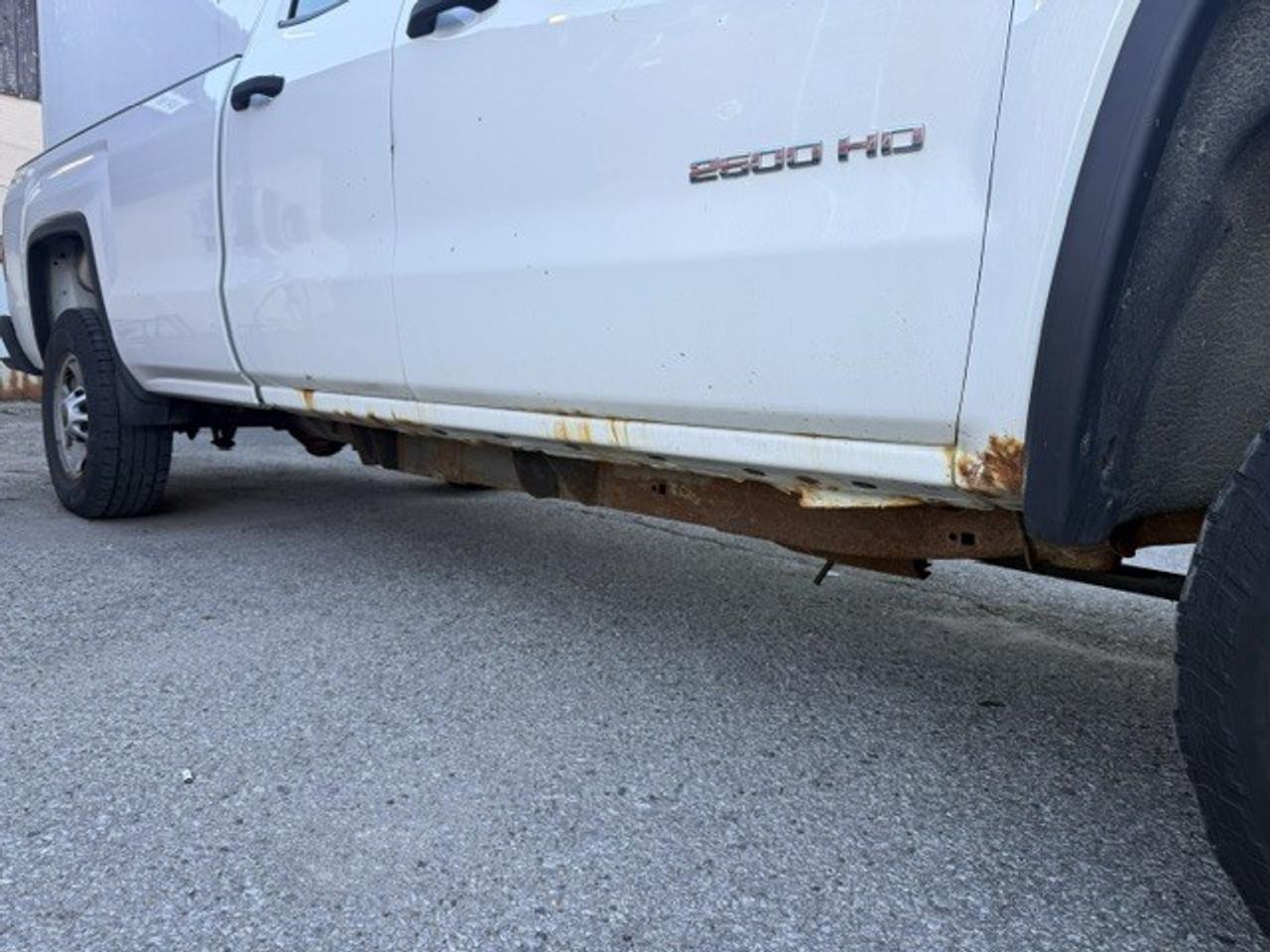 2015 GMC SIERRA 2500HD 4WD Double Cab 158.1  WT Photo