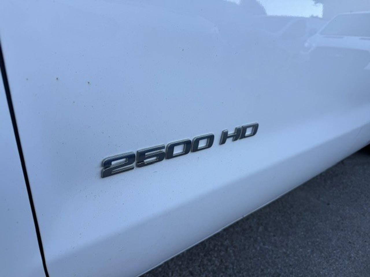 2015 GMC SIERRA 2500HD 4WD Double Cab 158.1  WT Photo