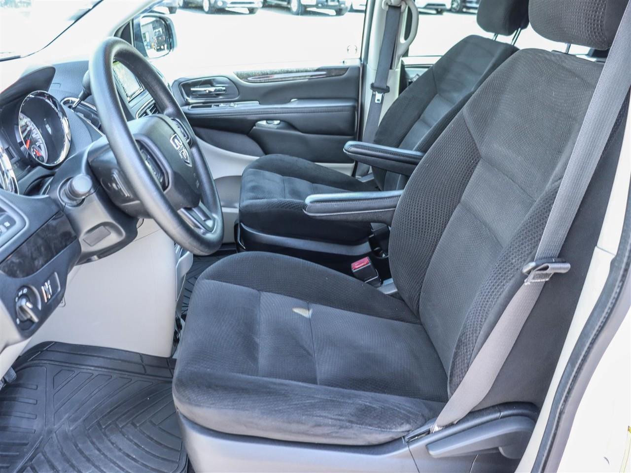 2016 Dodge Grand Caravan SE/SXT Passenger Van Photo