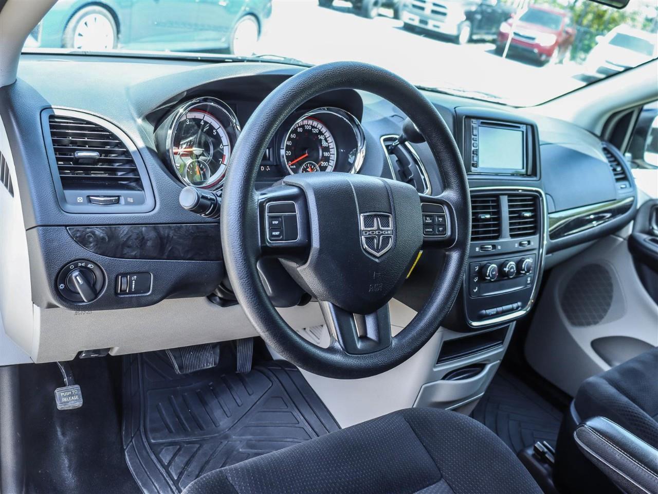 2016 Dodge Grand Caravan SE/SXT Passenger Van Photo
