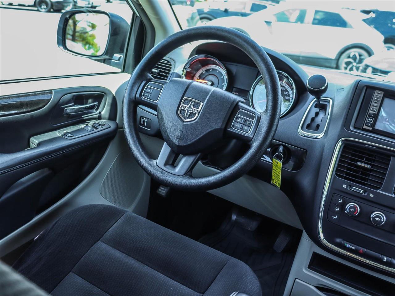 2016 Dodge Grand Caravan SE/SXT Passenger Van Photo
