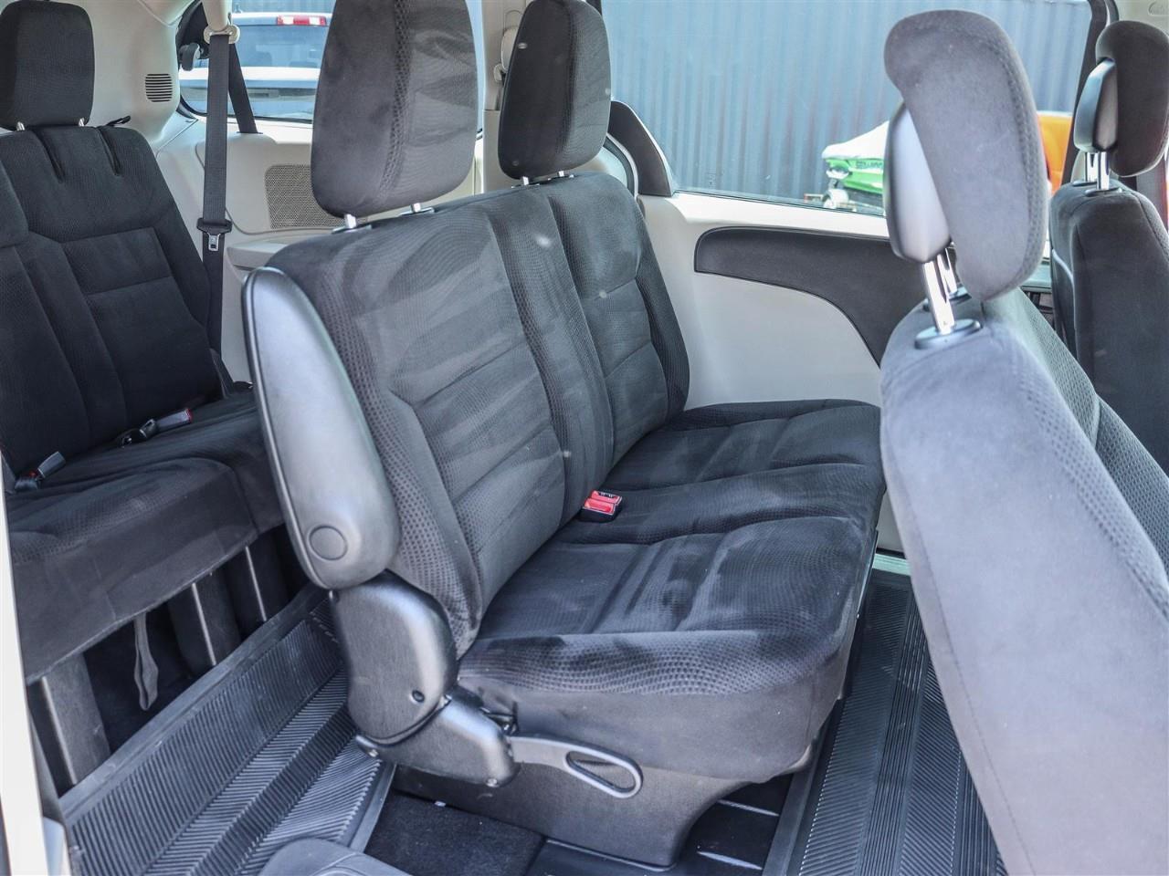 2016 Dodge Grand Caravan SE/SXT Passenger Van Photo