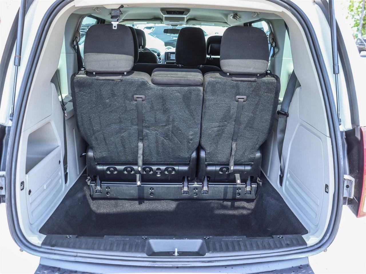 2016 Dodge Grand Caravan SE/SXT Passenger Van Photo