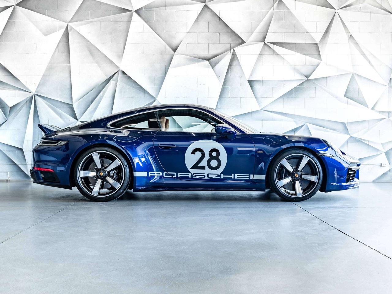 2023 Porsche 911 Sport Classic Photo