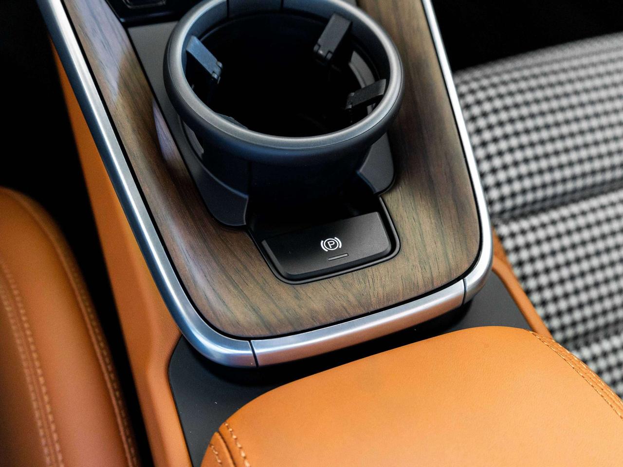 2023 Porsche 911 Sport Classic Photo