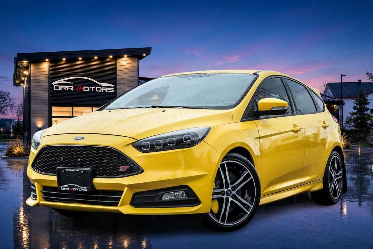 Yellow 2018 Ford Focus Hatchback Front-Wheel Drive 6-Speed Manual