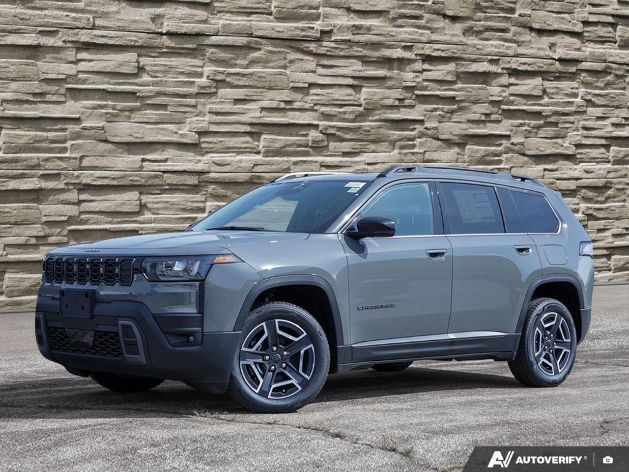 2026 Jeep Cherokee Laredo/Limited 4dr 4x4 Photo0
