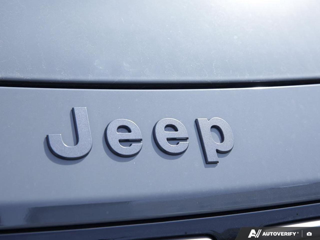 2026 Jeep Cherokee Laredo/Limited 4dr 4x4 Photo