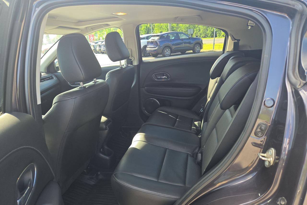 2017 Honda HR-V EX-L Photo