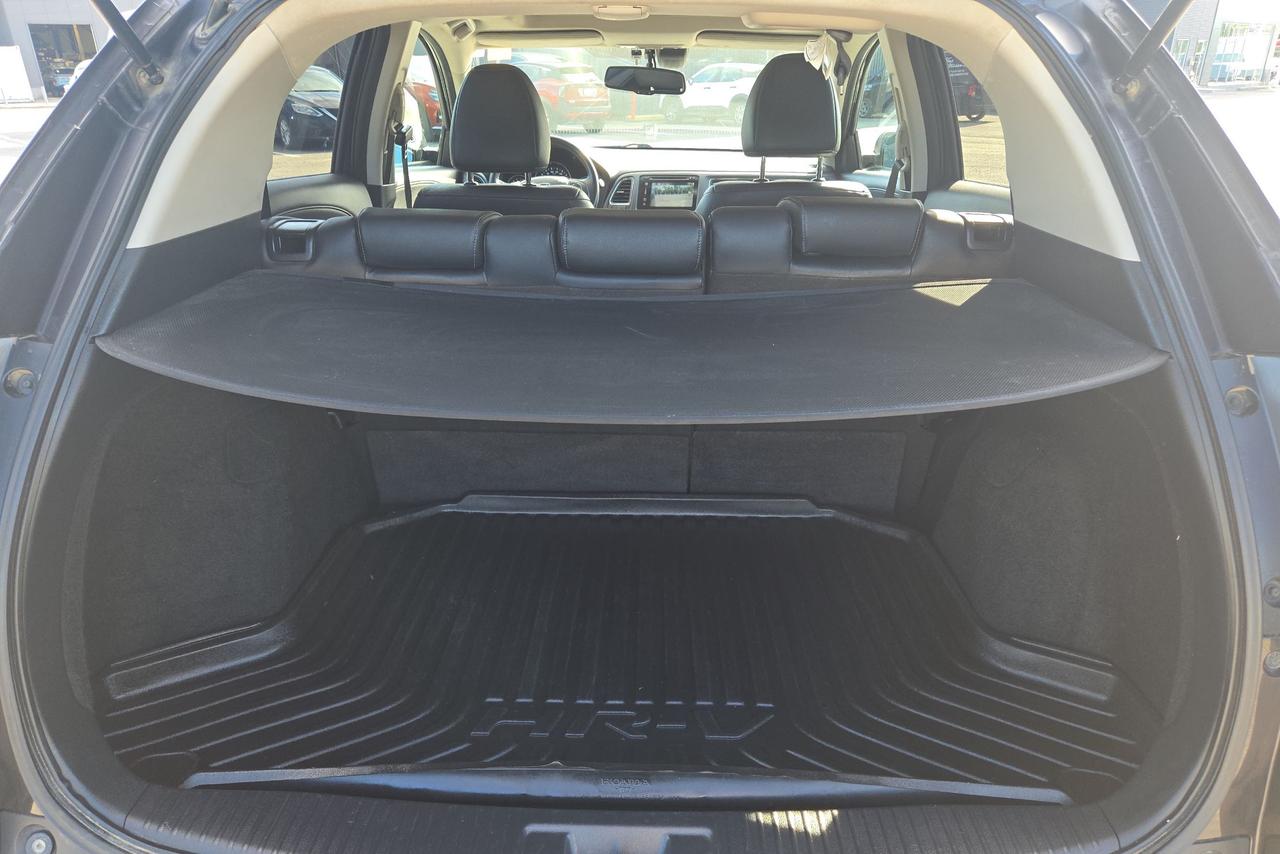 2017 Honda HR-V EX-L Photo