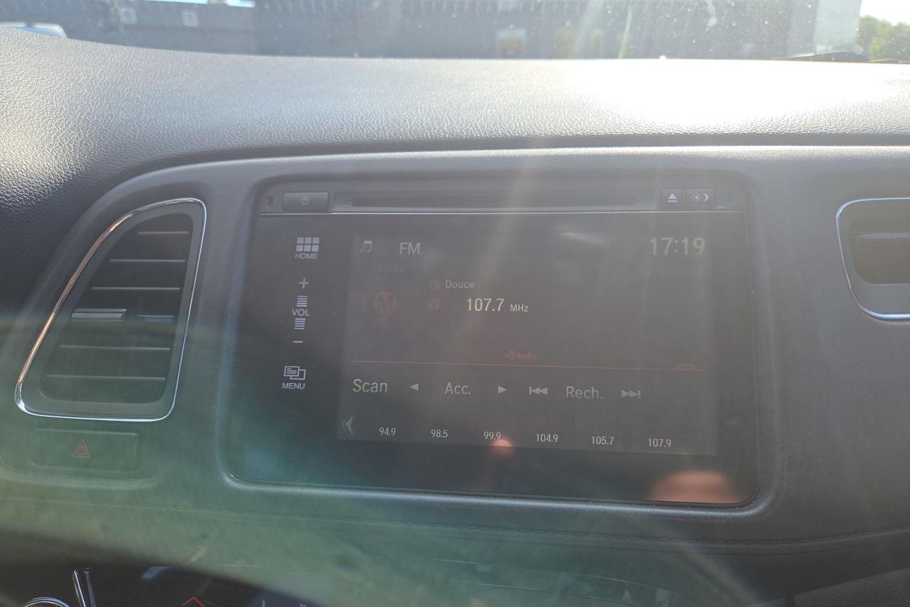 2017 Honda HR-V EX-L Photo