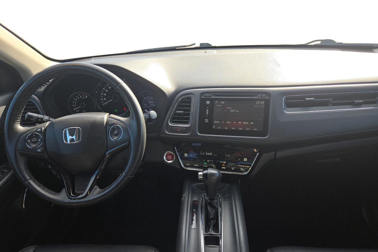 2017 Honda HR-V EX-L Photo