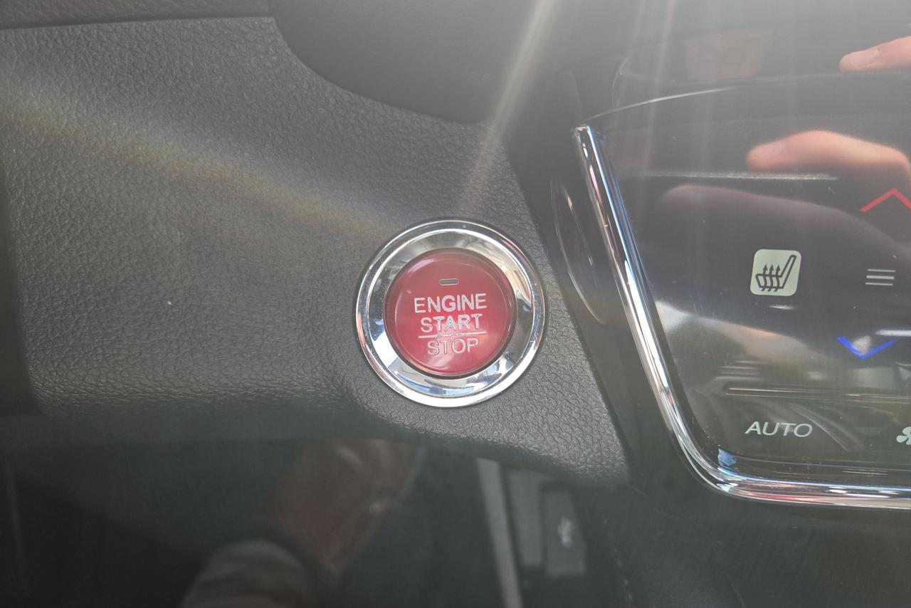 2017 Honda HR-V EX-L Photo