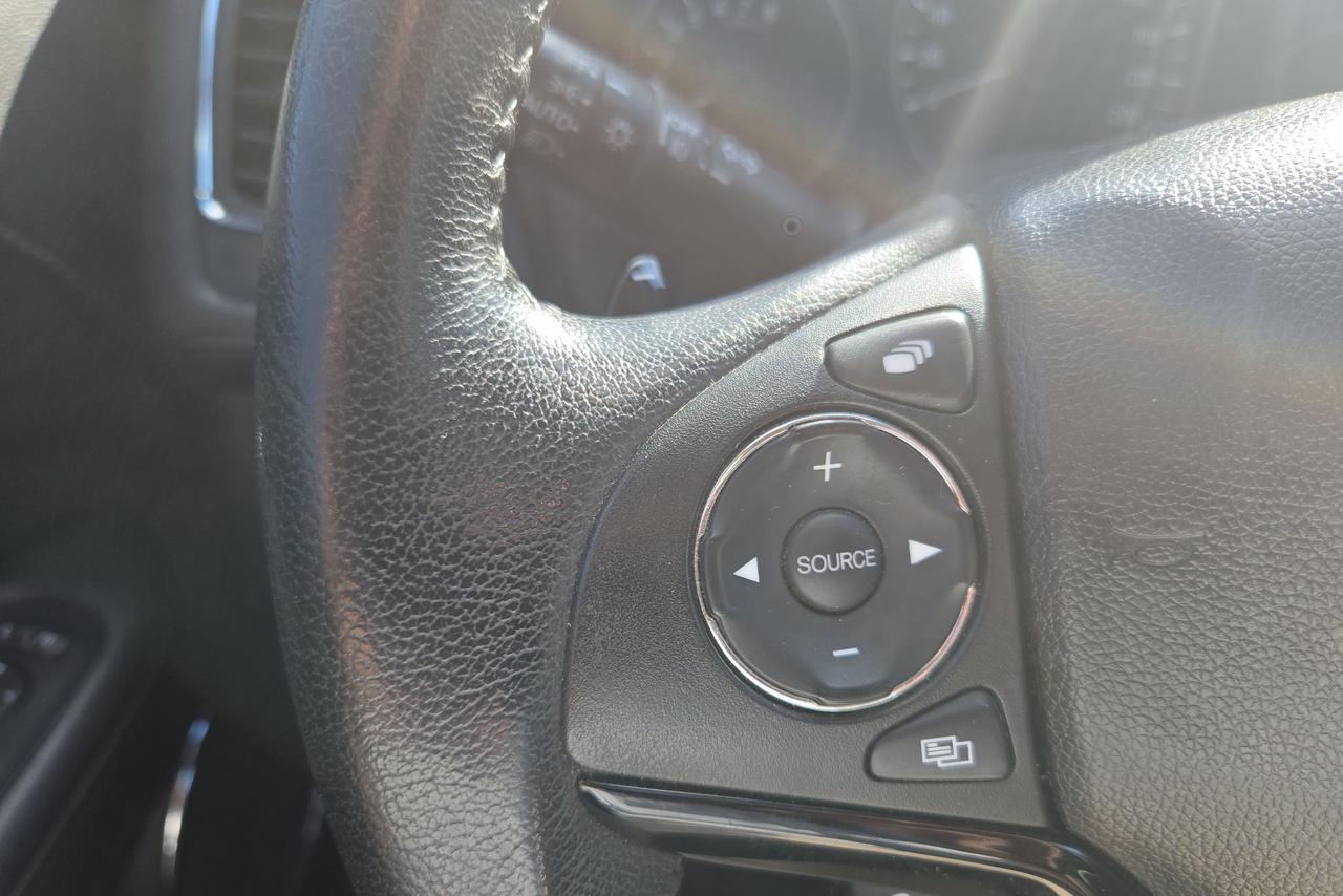 2017 Honda HR-V EX-L Photo