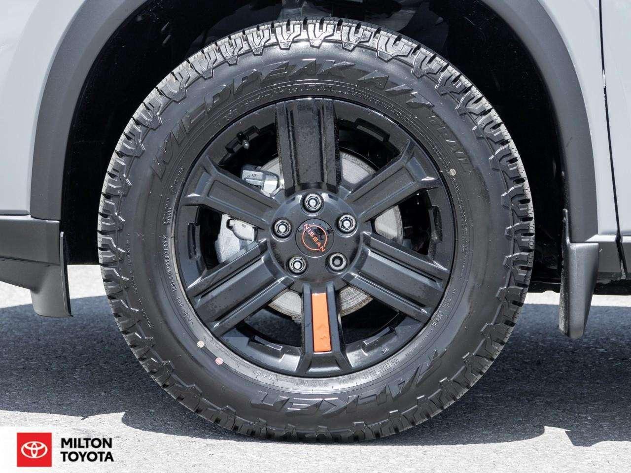 2026 Nissan Rogue LEATHER SEATS BLACK WHEELS HEATED STEERING ONE OWNER CARPLAY BIRDS EYE CAMERA Rock Creek Photo3