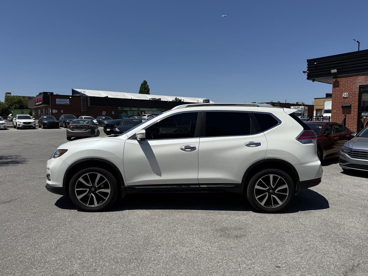2019 Nissan Rogue SL l AWD l 2.5L l 4Cyl l Gas l Auto l 360 Cam Photo